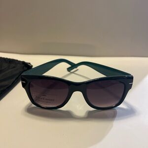 Juicy Couture Green Square Sunglasses Fashion Frame UV Protection NEW